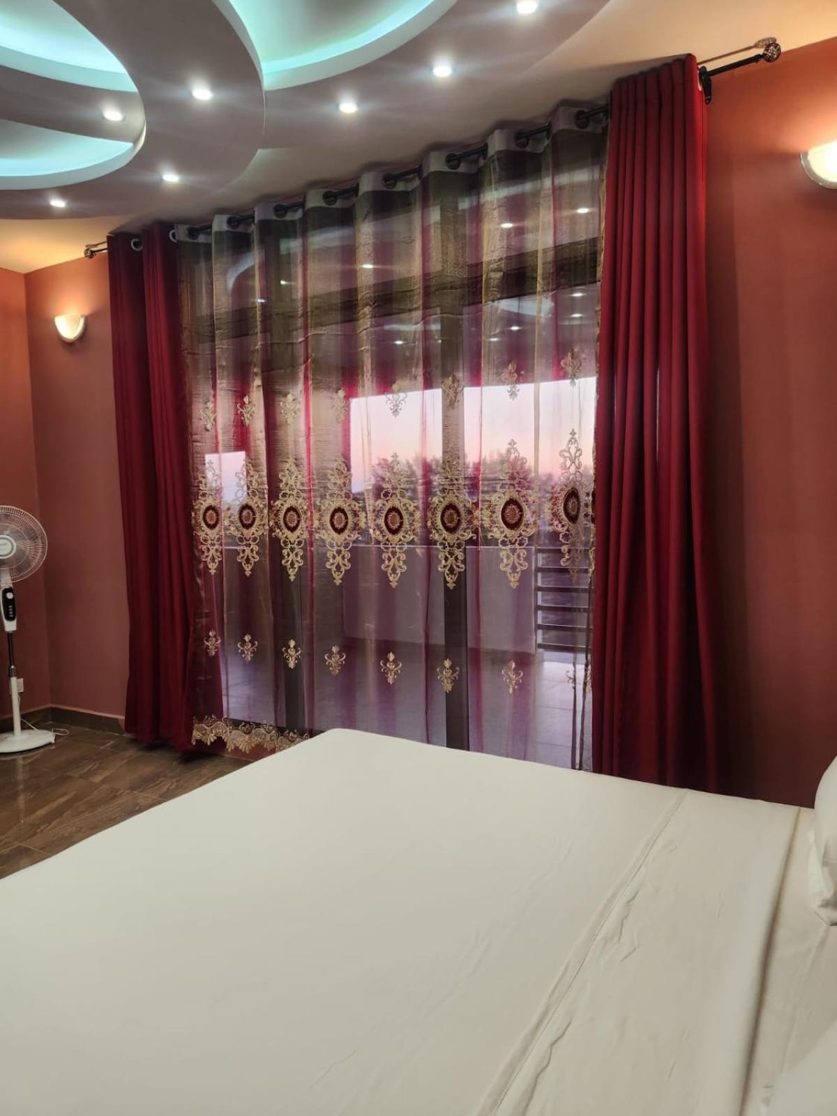 Ocean Heaven Hotel Махаянга Екстериор снимка
