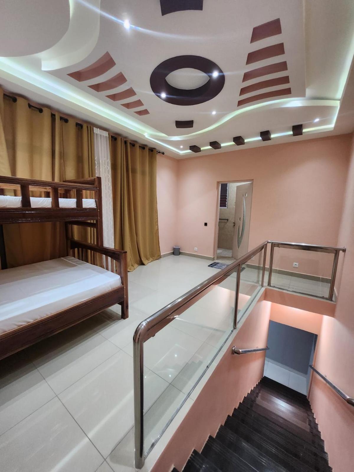 Ocean Heaven Hotel Махаянга Екстериор снимка