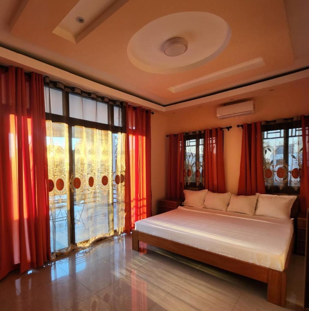 Ocean Heaven Hotel Махаянга Екстериор снимка