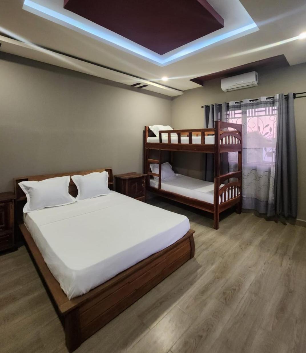 Ocean Heaven Hotel Махаянга Екстериор снимка